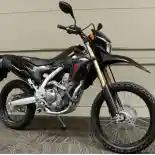 Honda Siapkan Warna Terbaru CRF250L Serba Hitam
