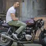 Bintang Deadpool Ryan Reynolds Suka Banget Café Racer