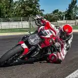 Video: Ducati Monster 1200R Video: Ducati Monster 1200R