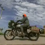 EIGER Kolaborasi Royal Enfield Luncurkan Apparel dan Perlengkapan Motor