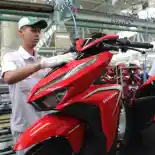 Penjualan Sepeda Motor Kembali Menurun di Februari 2021