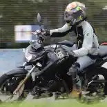 First Ride : TVS Apache RTR 200 4V