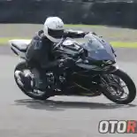 Komunitas Jajal Langsung All New CBR250RR di Sentul Komunitas Jajal Langsung All New CBR250RR di Sentul
