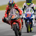 Luar Biasa! Pembalap Tim Indonesia Start Pertama dan Kedua Di Moto3 Catalunya Luar Biasa! Pembalap Tim Indonesia Start Pertama dan Kedua Di Moto3 Catalunya