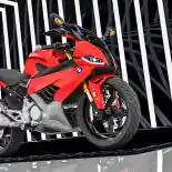 Motor Sport Fairing BMW G310RR Bakal Segera Hadir Akhir Tahun Ini Motor Sport Fairing BMW G310RR Bakal Segera Hadir Akhir Tahun Ini