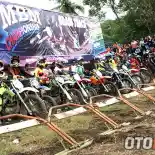Timing Pas, Grasstrack Kemalang Klaten Banjir Peserta