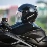 Inovasi Helm Berteknologi Bluetooth dan Speaker dari OASE Rider
