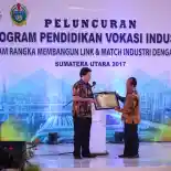 Yamaha Donasi 12 Motor Guna Dukung Perkembangan SMK di Medan