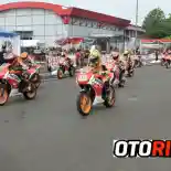 Hasil Balap Honda CBR150 Pemula: Faldhan Novayaser Sukses Naik Podium Tertinggi