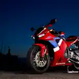 Fitur-Fitur Canggih Motor Setengah Miliar, Honda CBR600RR