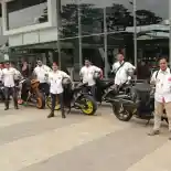 Cara Unik Dukung Dunia Balap, Komunitas yang Satu ini Lakukan 'Ritual Posistif'