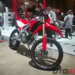 Komparasi Spek Mesin Honda CRF250 Rally dan CRF250L