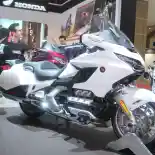 Honda Gold Wing Ternyata Bisa Dicicil Lima Tahun Loh!