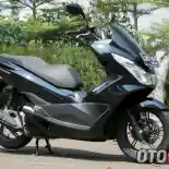 Honda PCX 150 Lokal Bakal Dikenalkan di IMOS 2016? Honda PCX 150 Lokal Bakal Dikenalkan di IMOS 2016?