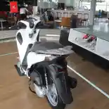 Honda sh 150i Dipangkas Harganya Hingga Rp 5 Juta, Inilah Profil Lengkapnya!