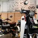 Honda Super Cub 125 Limited Edition Ini Hanya Dibuat 50 Unit Honda Super Cub 125 Limited Edition Ini Hanya Dibuat 50 Unit