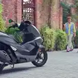Honda PCX 2025 Versi EICMA Bakal Hadir di Indonesia?