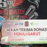 Ditengah Guyuran Hujan, HVC Indonesia Donasi Bencana Garut