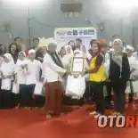 Inuk Blazer Lady Bikers Club (IBLBC) berbagi di bulan Ramadhan