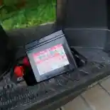 Hemat Biaya Bengkel, Simak Tips Pemeriksaan Visual Kondisi Aki Motor