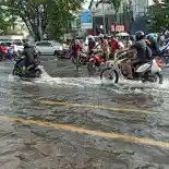 Amankah Motor Listrik Konversi Melewati Banjir?