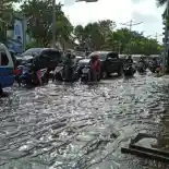 Bahaya Air Banjir pada Oli Mesin Motor, Segera Lakukan Ini Sebelum Terlambat! Bahaya Air Banjir pada Oli Mesin Motor, Segera Lakukan Ini Sebelum Terlambat!