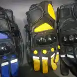 Sarung Tangan Kulit Lokal, Aman dan Ramah di Kantong