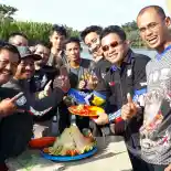 YROI Deklarasi Pangandaran Chapter di Atas Perahu