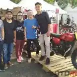 Katros Garage Serahkan Give Away Kawasaki W175 Garuda Select di Parjo 2019