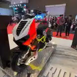 Italjet Dragster 250 Skuter Premium Berdesain Futuristik, Ini Spesifikasinya