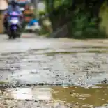 Terluka Akibat Kecelakaan karena Jalan Rusak, Ke Mana Bisa Menggugat?