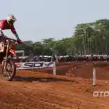 Jeffrey Herlings Tak Terkalahkan Di Race 2 MXGP Semarang