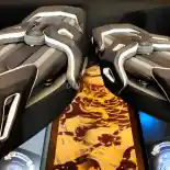 Nyeleneh, Kreasi Jok Empuk dan Keren Dengan Delapan Per