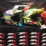 Empat Motif Baru Helm JPX Fox1 di GIIAS 2017