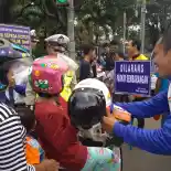 Cerita Kampanye Berkendara Aman dengan Aksi Turun ke Jalan
