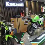 Kawasaki Ramaikan Jakarta Auto Show 2015 Dengan Motor 250 cc