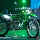 Daftar Harga Lima Varian Motor Trail Kawasaki KLX 150 Daftar Harga Lima Varian Motor Trail Kawasaki KLX 150