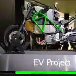 VIDEO: Melihat Lebih Dekat Kawasaki Ninja Berpenggerak Listrik VIDEO: Melihat Lebih Dekat Kawasaki Ninja Berpenggerak Listrik