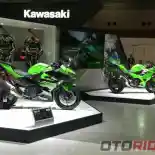 Kawasaki Berikan Promo Menarik Akhir Tahun, Dari Helm Hingga Boks Turing!
