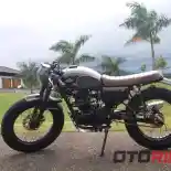 Modifikasi Kawasaki W175 Cafe Racer, Inspiratif! 
