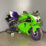 Kawasaki ZX7-RR 1996 New Old Stock Dijual Rp 600 Jutaan!