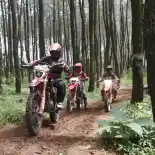 Komunitas Honda CRF150L Jelajah Alam di Bumi Ciwidey Komunitas Honda CRF150L Jelajah Alam di Bumi Ciwidey