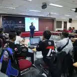 Asyiknya, Main Dealer Honda Ini Gelar Workshop Digital and Journalistic Honda Community