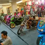 Unik, Kontes Modifikasi Motor Bareng Pengrajin Batik