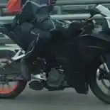 Spy Shot Diduga KTM RC 200 Sedang Dalam Pengetesan