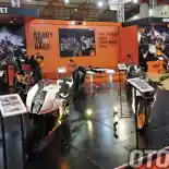 KTM Tunda Rilis RC 250 dan Duke 250