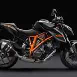 KTM Recall Super Duke Karena Kebocoran Slang BBM KTM Recall Super Duke Karena Kebocoran Slang BBM