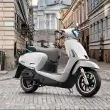 Isi Penuh Baterai 1 Jam, Motor Listrik Rp 19 Jutaan Ini Tembus 199 Km