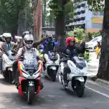 Bentuk Apresiasi, DAM Ajak Konsumen Honda PCX Keliling Kota Bandung Bentuk Apresiasi, DAM Ajak Konsumen Honda PCX Keliling Kota Bandung