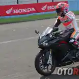 Komparasi Tenaga Honda CBR250RR vs Kawasaki Ninja 250 FI dan Yamaha R25